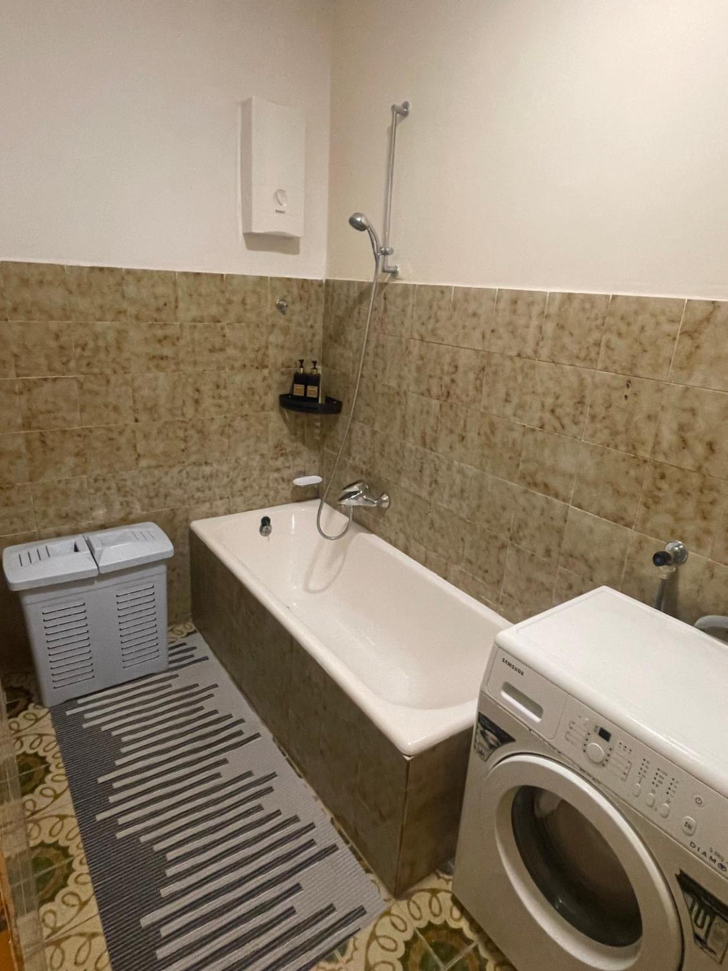 Apartman Luka + Free Parking Apartment ซาดาร์ ภายนอก รูปภาพ